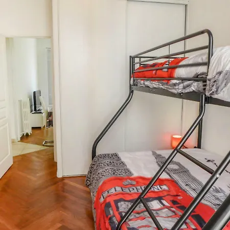 Apartment Garnier *