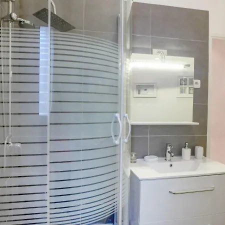Garnier Apartment